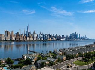 7000 Boulevard East Unit 24D, West New York, NJ 07093