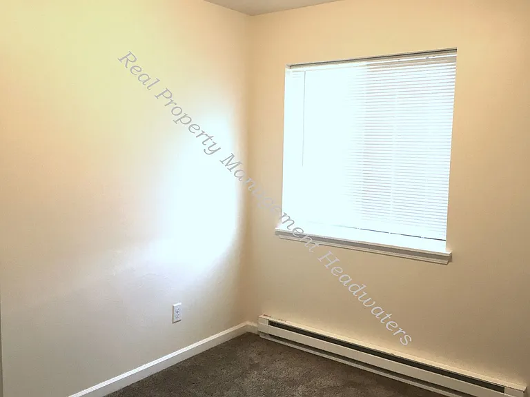 1824 Missoula Ave — Photo 5