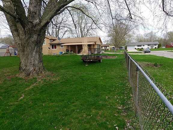 4th image of 10447 Melinda Dr
