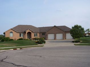 1326 Eagle Glen Ct, Decatur, IN 46733