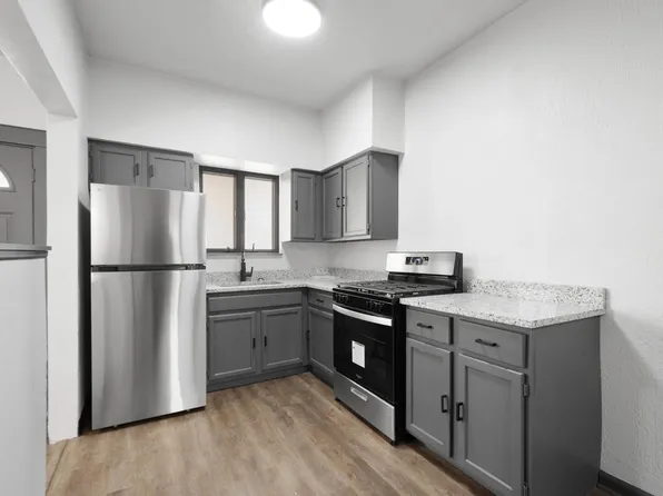 1307 Woodward Ave, Mc Kees Rocks, PA 15136