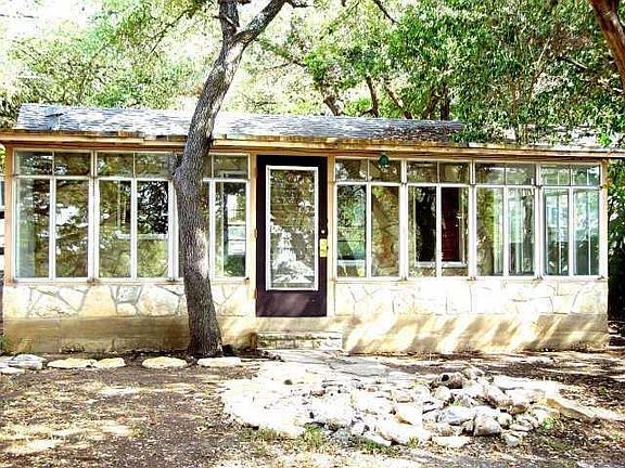 4th image of 14755 Arrowhead Dr