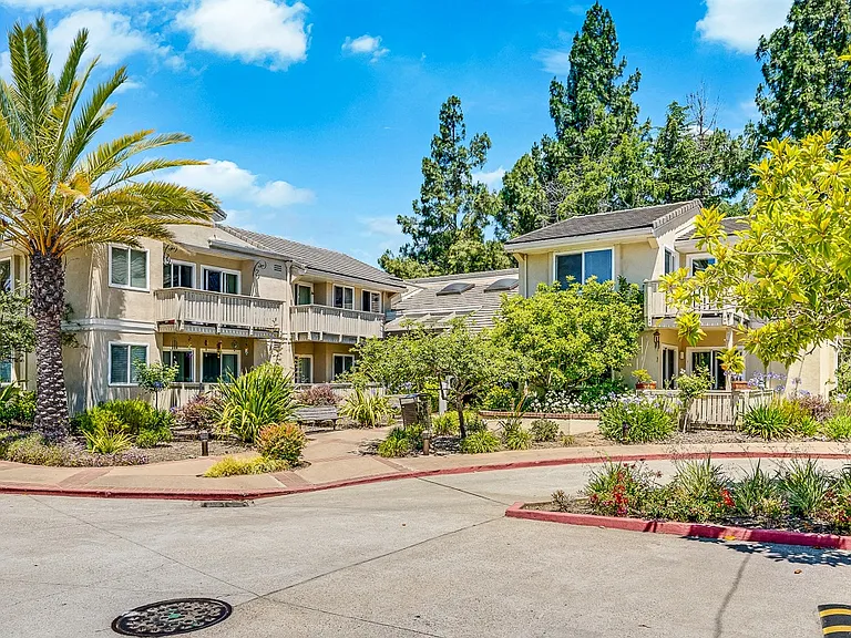 Oakland Heights - 55+ Active Adult Apartments — Photo 1