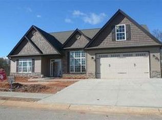 144 Dewfield Ln, Boiling Springs, SC 29316