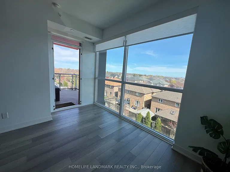 5220 Dundas St #D414 — Photo 19