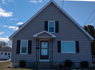 18 William St, Sayre, PA 18840