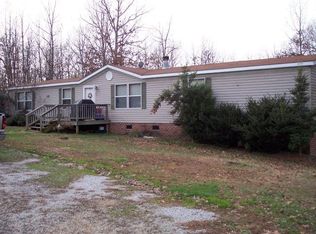 176 Deer Chase Dr, Chase City, VA 23924