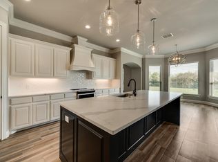 540 Lydia Ln, Granbury, TX 76049