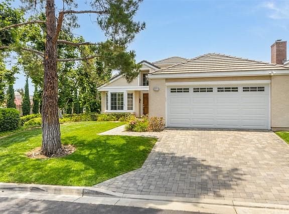 3rd image of 3211 Thrush Pl