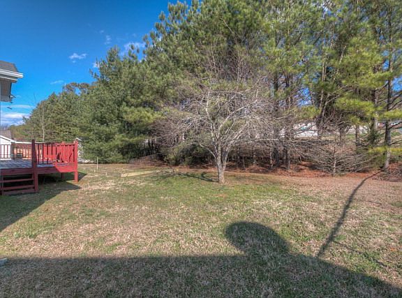 5th image of 39 Bartles Dr