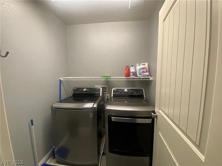 9833 Dryden Ct — Photo 28