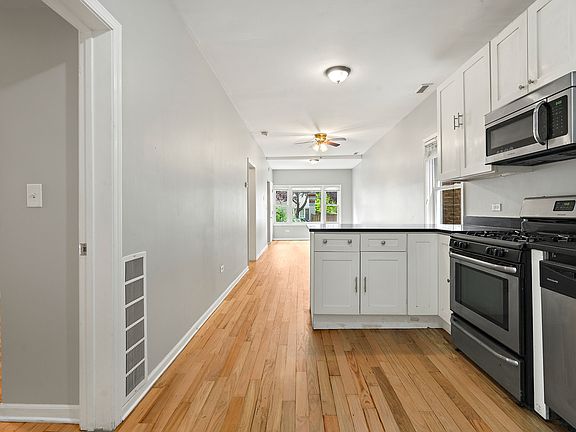 5th image of 2840 N Campbell Ave