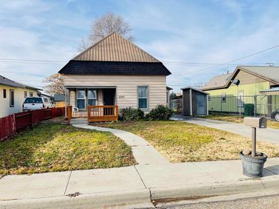 297 NW 8th St, Ontario, OR, 97914