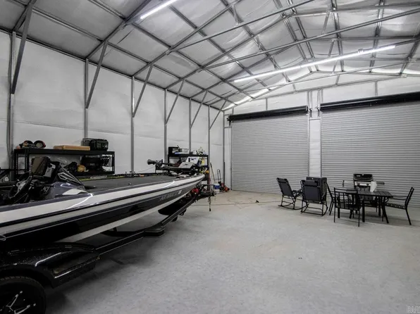2986 S Kerr Rd, Lonoke, AR 72086