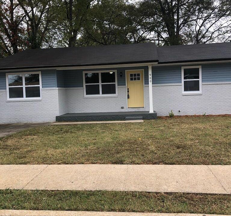 1st image of 900 N Hickory St