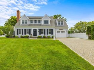 3 Dunes View Rd, Dennis, MA 02638
