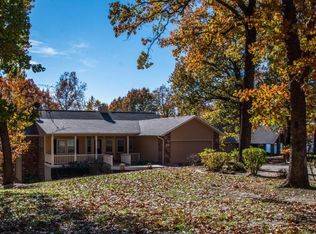 810 Inwood Dr, Grove, OK 74344