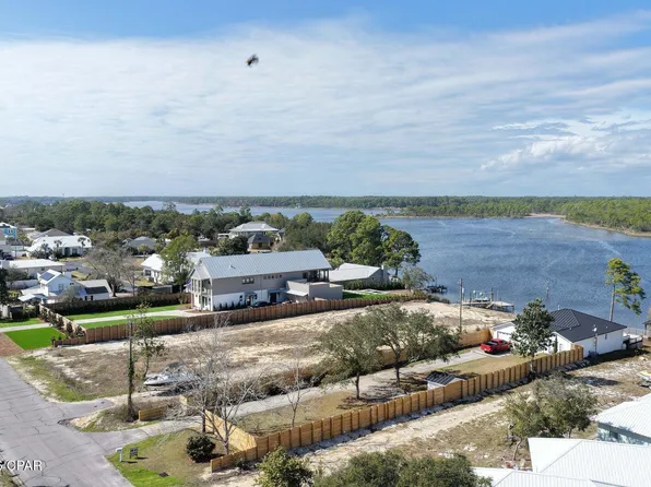 21926 Lakeview Dr, Panama City Beach, FL 32413