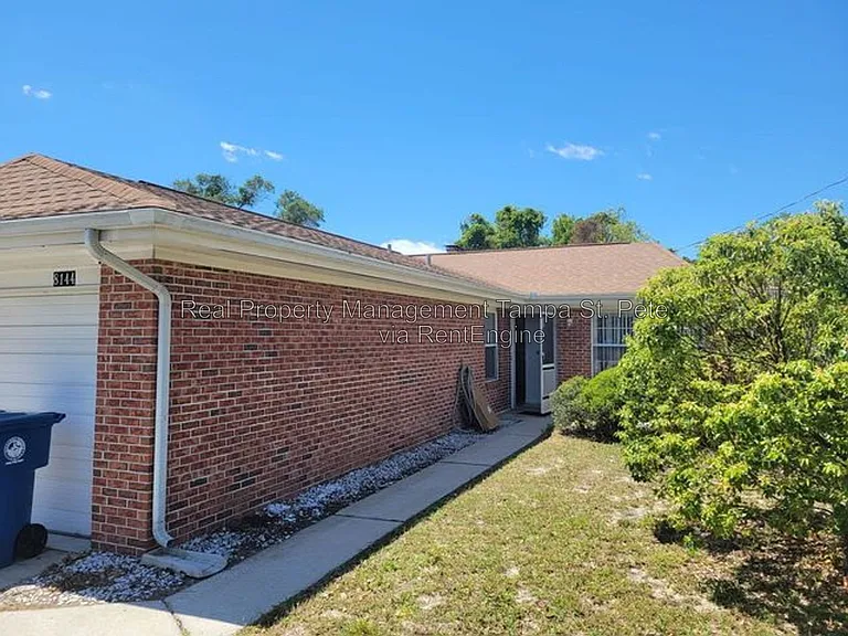 8144 Omaha Cir — Photo 2
