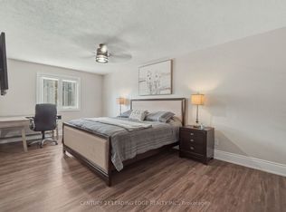 1100 Maclean St, Innisfil, ON L9S1W1