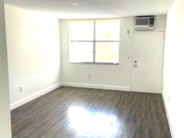 Turf 2, 465 E 28th St, Hialeah, FL 33013