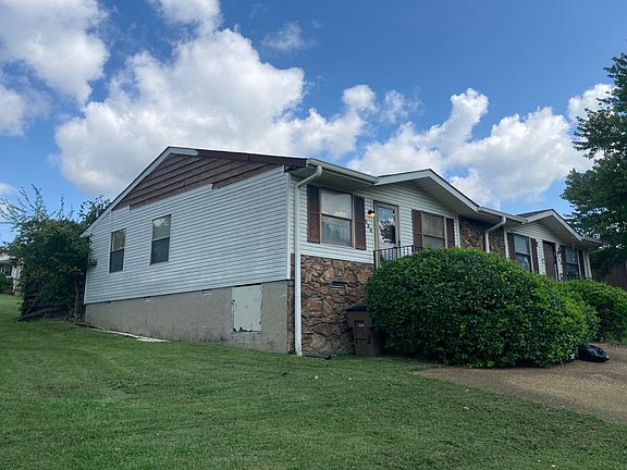 3rd image of 534 Cedar Dr
