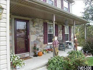 2nd image of 170 Burberry Ln