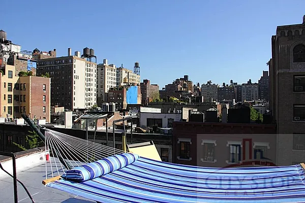 Rented by City Stop Realty | media 28