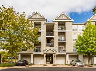 5105 Travis Edward Way APT E, Centreville, VA