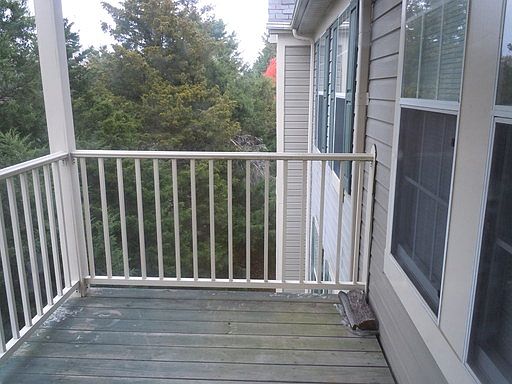 5th image of 13105 Briarcliff Ter APT 1113