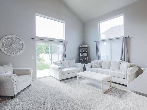 3rd image of 5632 Bexley Dr