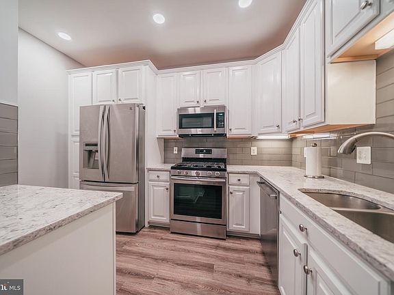 5th image of 4169 Lochleven Trl Suite 1505-B
