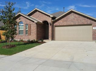 513 Peach Ln, Burleson, TX 76028