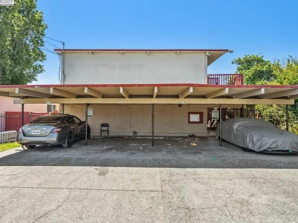 317 S 26th St, Richmond, CA 94804
