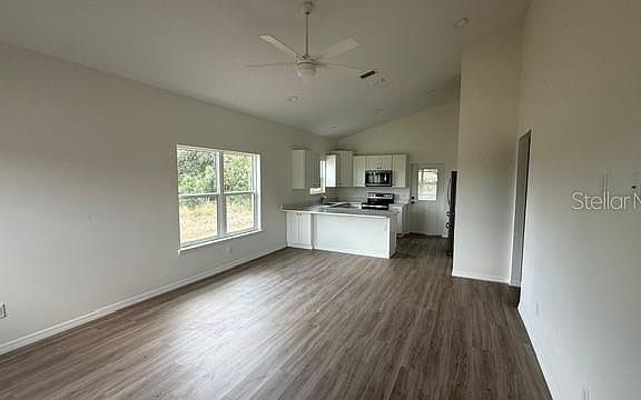 3rd image of 4123 Mandarin Rd