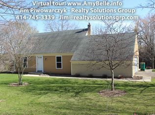 W220N10794 Amy Belle Rd, Colgate, WI 53017