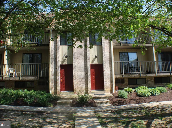 360 Saybrook Ln, Wallingford, PA 19086