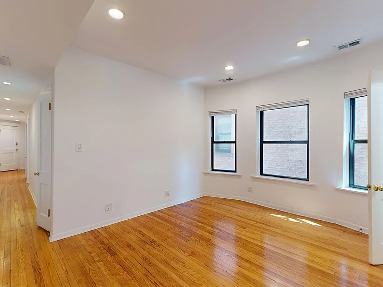5532 S. Kimbark Avenue — Photo 18