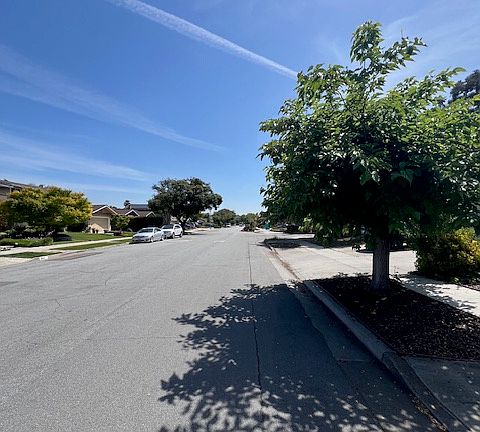2nd image of 572 Curie Dr