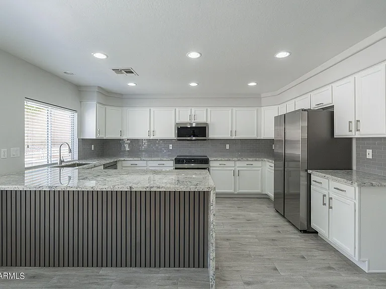 6326 W El Cortez Pl — Photo 14