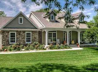 8828 N 48th St, Omaha, NE 68152