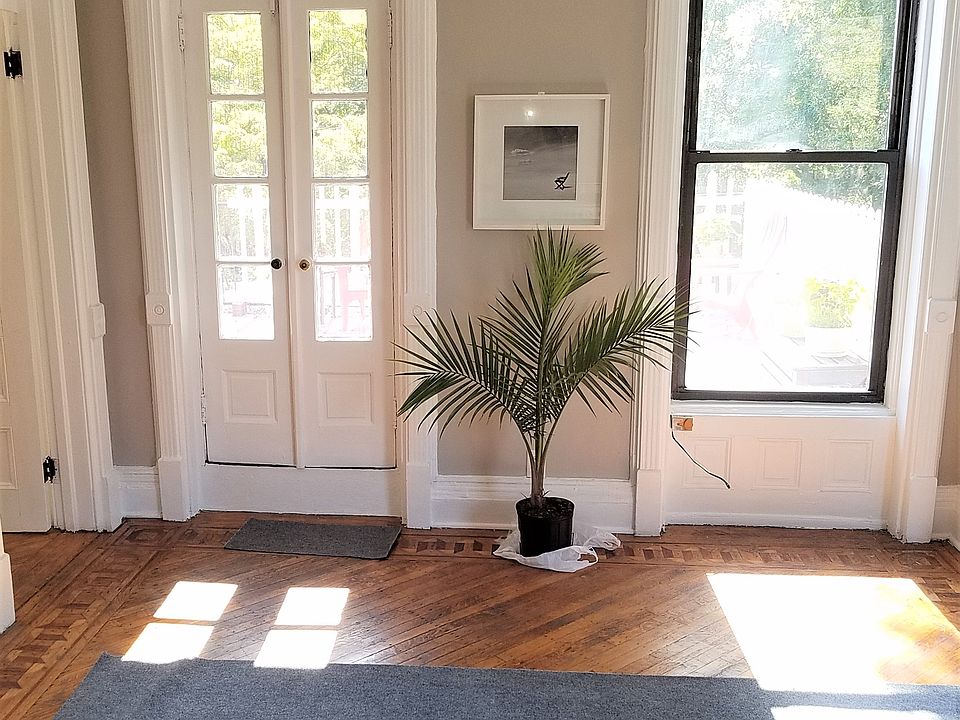1st image of 786 Carroll St #3B