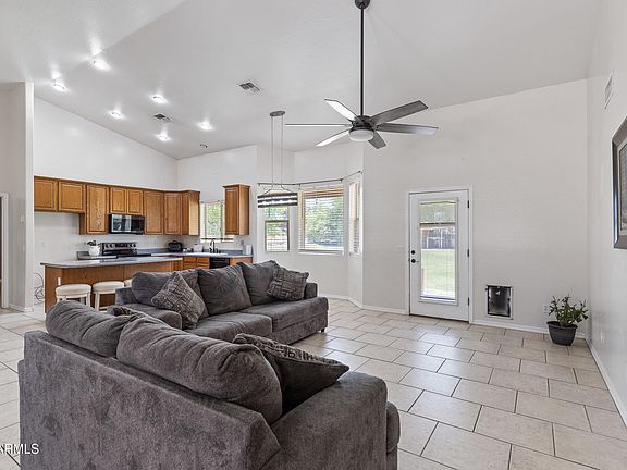 5th image of 18145 E CHERRY HILLS Place
