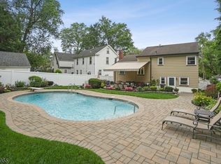 21 Sunset Dr, Millburn, NJ 07041