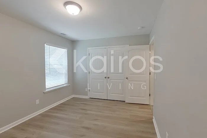 128 Bluff Rd — Photo 14