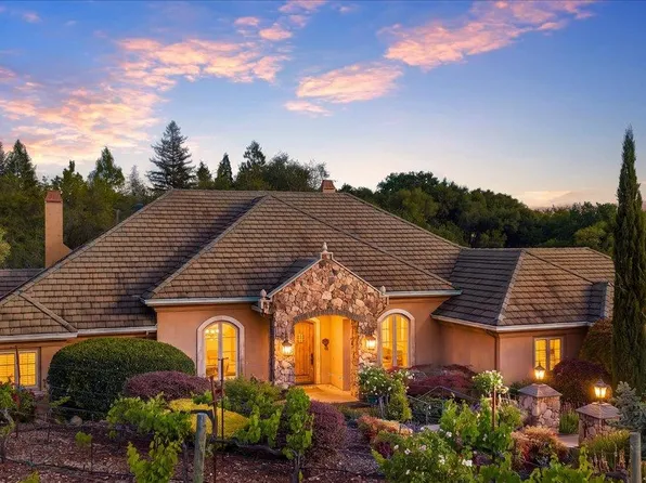 2620 Vineyard Dr, Auburn, CA 95603