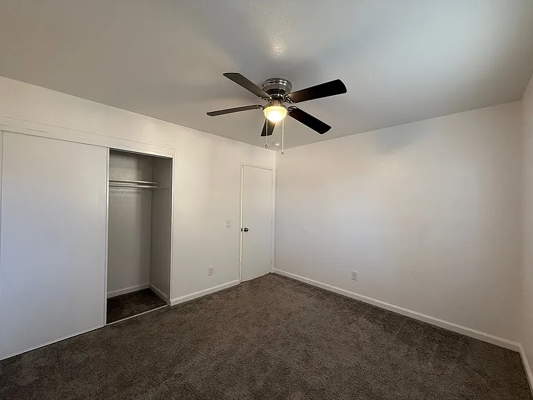 524 E Avenue Q12 #22 — Photo 8