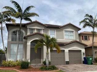 15213 SW 118th Ter, Miami, FL 33196