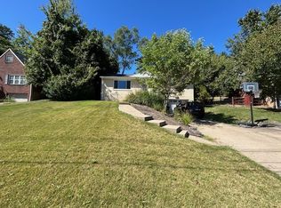 3574 Sinclair Dr, Pittsburgh, PA 15234