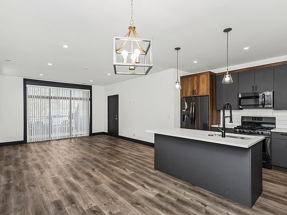 4th image of 6422 S Drexel Ave #3N